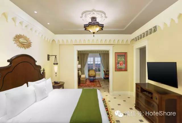 特朗普访印全程视频,特朗普开过的酒店