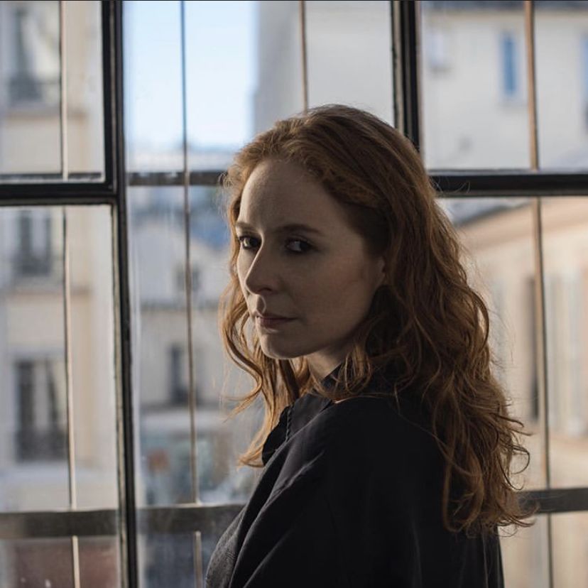 日常生活中的时尚博主,一个居家上班的博主