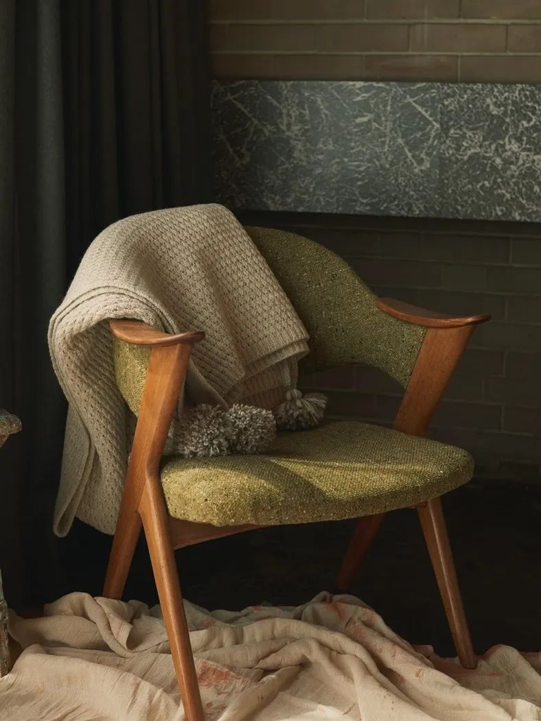 日常生活中的时尚博主,一个居家上班的博主