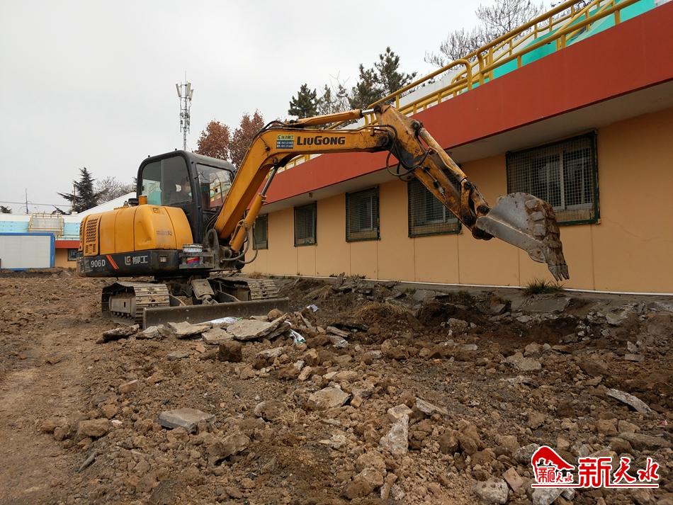 天水：南山体育场“美妆美体”正当时