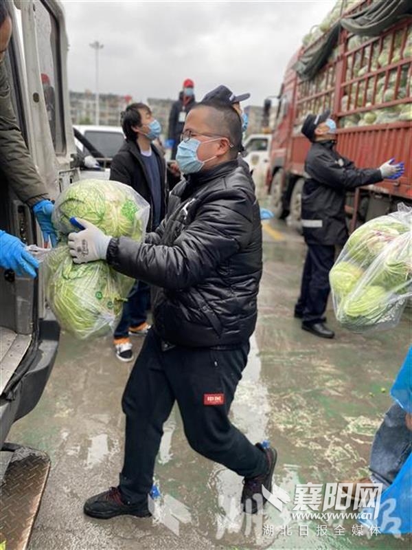 武汉战疫党员作用,湖北保卫战中的共产党员