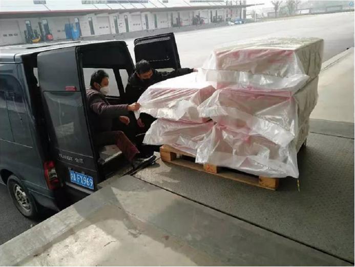 长风新村街道一线战“疫”日记(0305)——劲霸男装(上海)有限公司