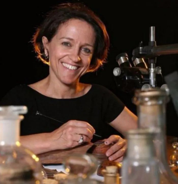 关于手表的隐藏功能,手表里的隐藏功能在哪