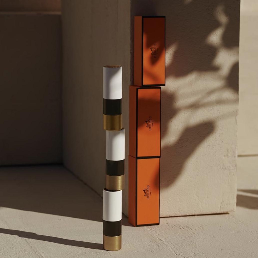 2018年王一博粉红色眼影,王一博雾蓝发同款