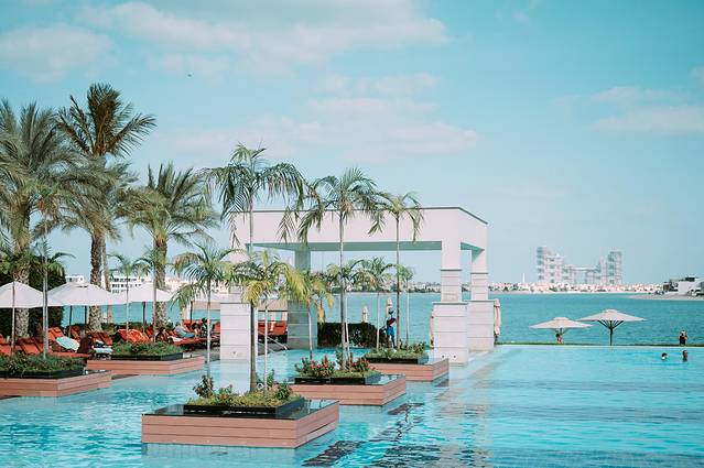 阿联酋迪拜之行,小狮妹和爸爸