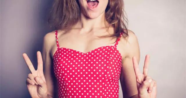 腋下脂肪堆积的副乳怎么去除,消除副乳手臂赘肉