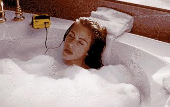 前胸鸡皮痘痘怎么处理,胸背痘痘清理