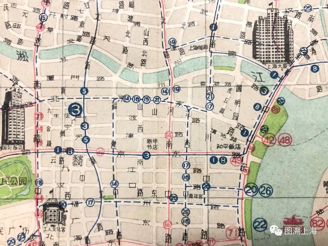 记忆公交车细节,记忆中的24路公交车