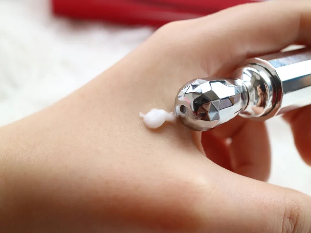 ad日本眼霜,adad眼霜