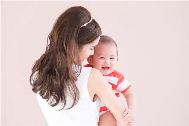 产后第一次例假和恶露的区别,产后第一次来月经要检查哪些