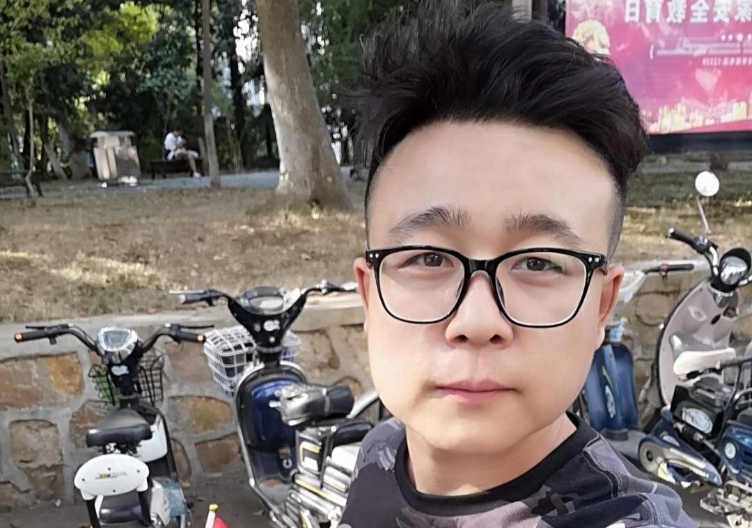 桂子山上的六名“小代购”赞！赞！赞！