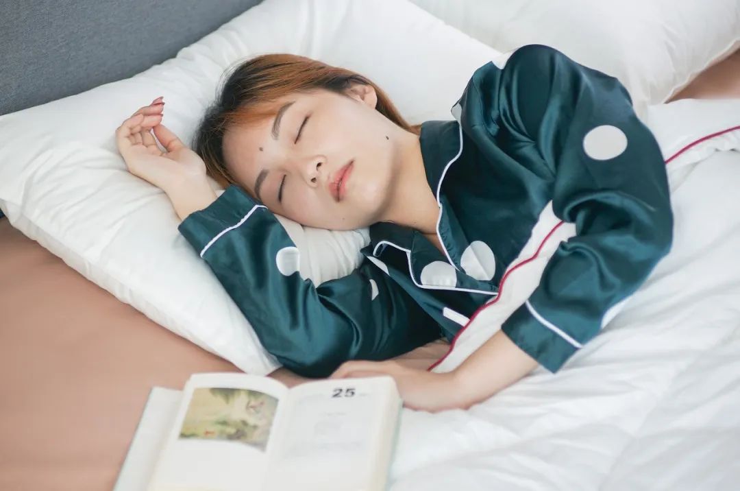 给五星酒店供货的德国大牌枕头,这里不到百元就能买到