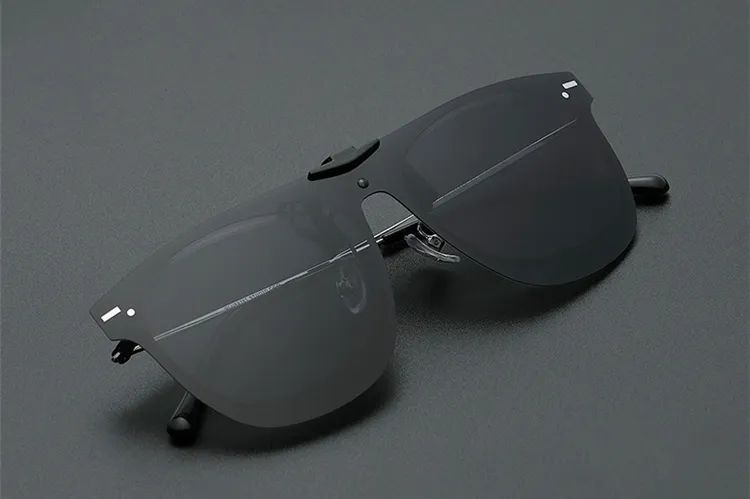 墨镜秒变眼镜,能让近视眼镜秒变墨镜神器