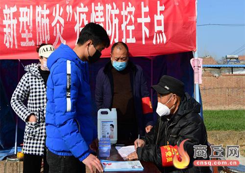 让党旗高高飘扬让党徽熠熠生辉,让心中的党旗高高飘扬