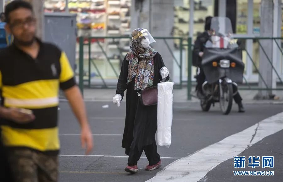 美国累计确诊超250万,美国累计确诊逾120万