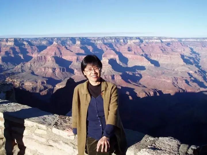 人教社总编辑韦志榕,韦志榕讲座