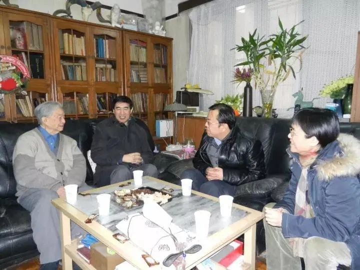 人教社总编辑韦志榕,韦志榕讲座