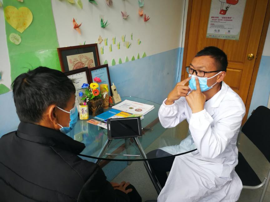 肺结核病人的“大管家”