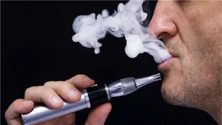 非法经营卷烟案判决书,非法经营烟草判决书