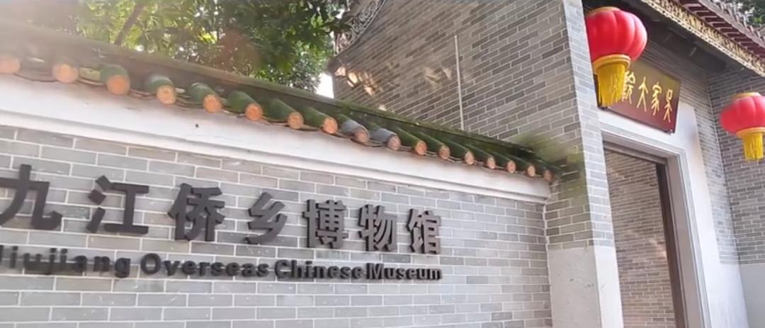 弘扬学习雷锋精神助力疫情防控,弘扬正气抗击疫情