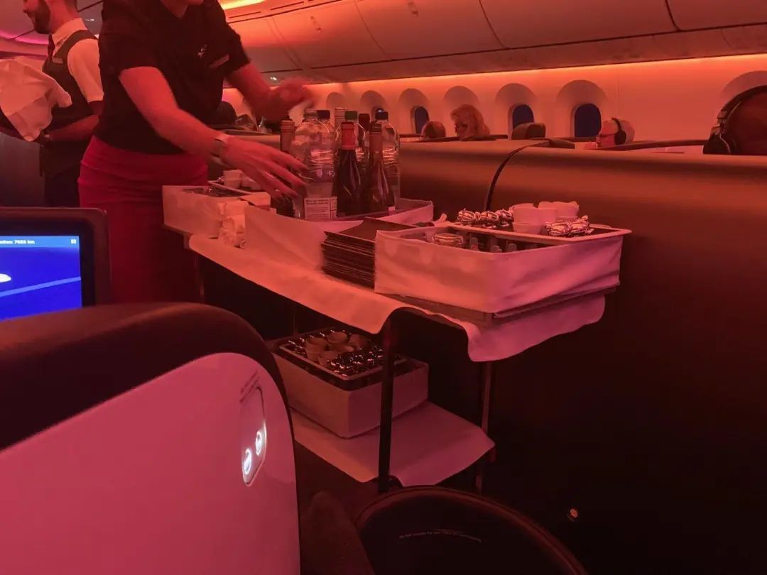 维珍航空介绍,维珍航空商务舱大揭秘