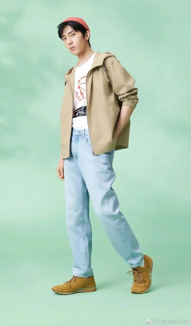 雷佳音怎么回事,优衣库雷佳音