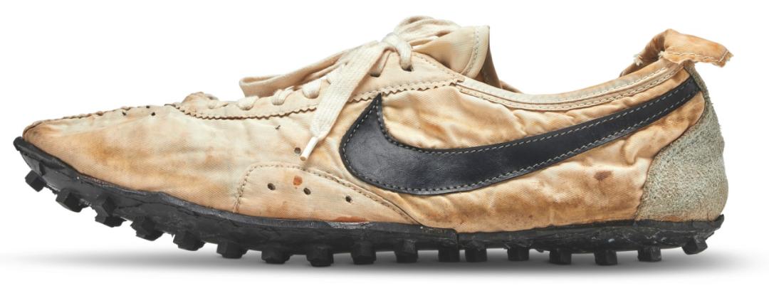 乔丹体育一双鞋大约多少钱,乔丹一双参赛球鞋拍卖出147美万元