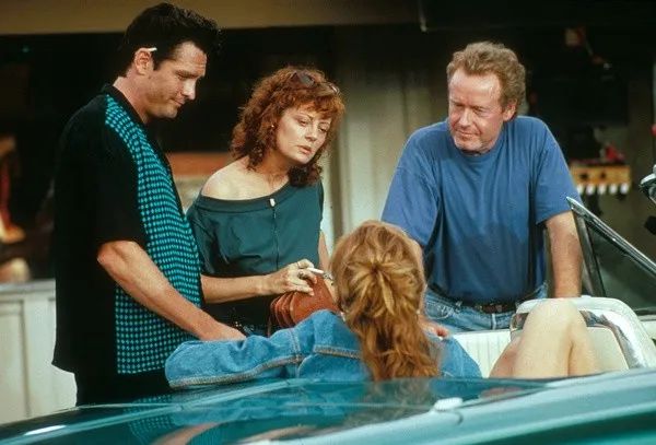 教科书般的公路片,看过的都对女主念念不忘