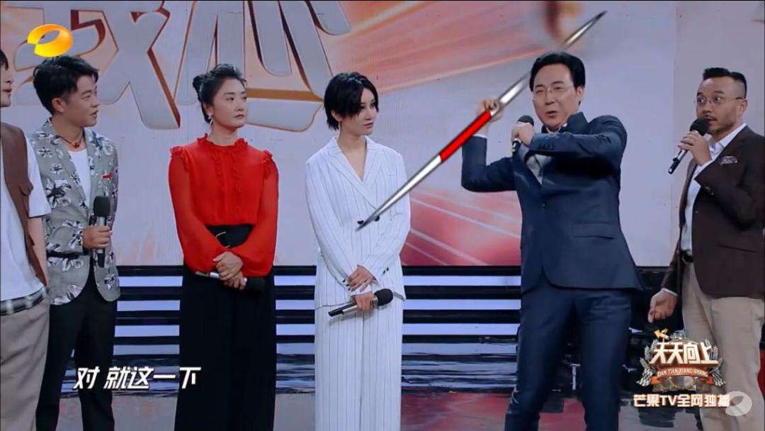 热爱体育是给孩子的最好的礼物,体育带给孩子的是一种精神