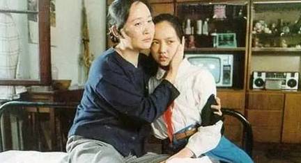 这张照片值钱了！谁都见过！赶紧回家翻