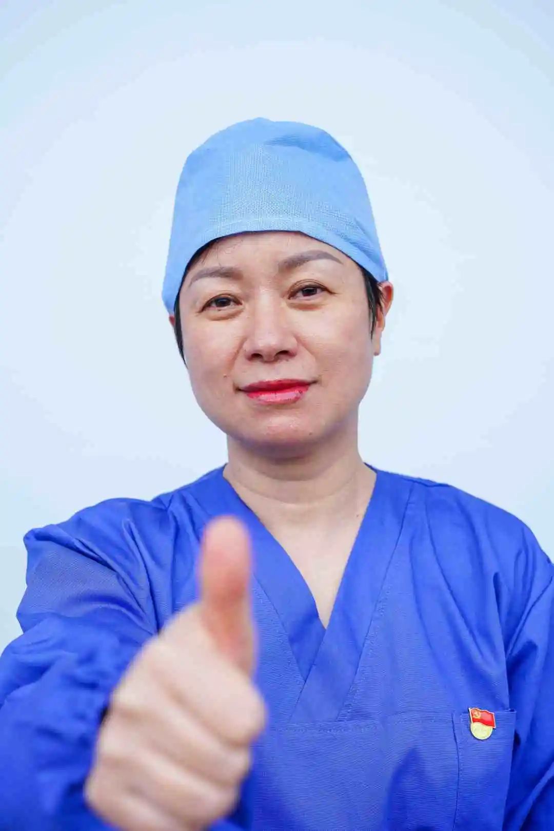 复旦大学附属华山医院呼吸科主任、第四批援鄂医疗队队长李圣青：我选择了这条路，就会坚定地走下去