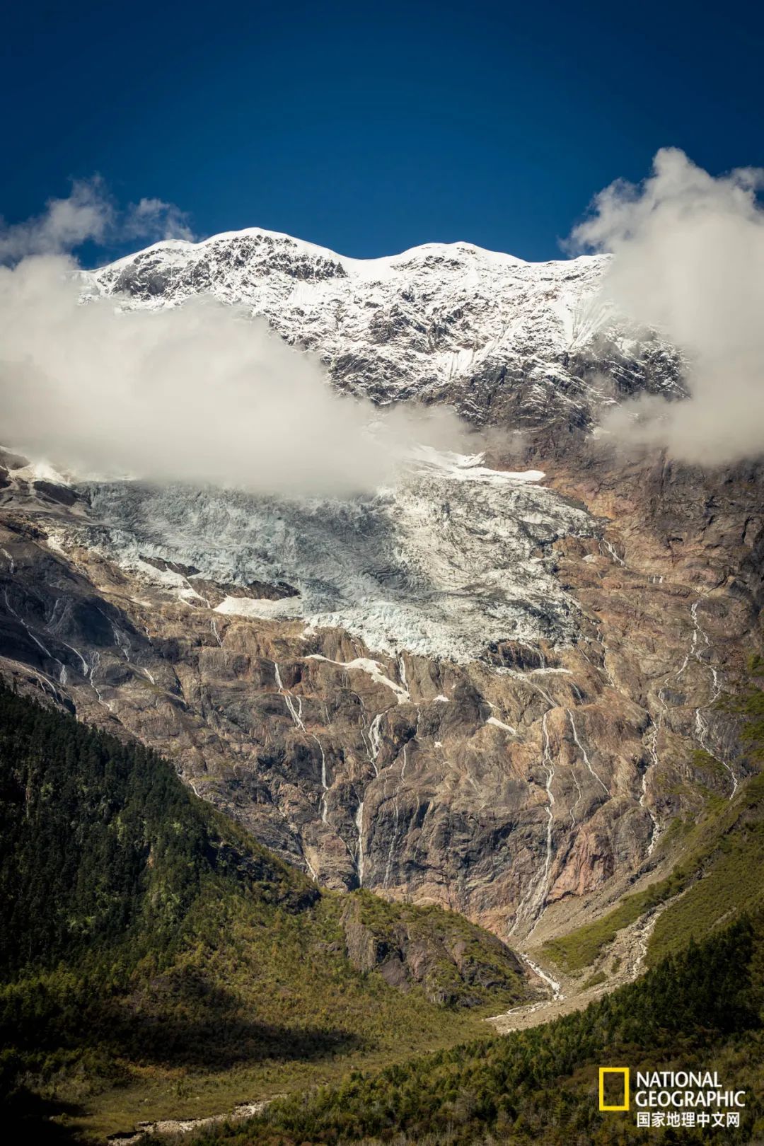 雨崩村自驾转山攻略,雨崩转山朝圣之旅