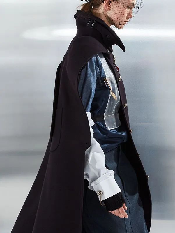 周雨彤祛痘神器,周雨彤的泪沟神器