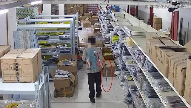 客服小伙突然豪买宝马劳力士，还给女友买LV包！真相大跌眼镜……