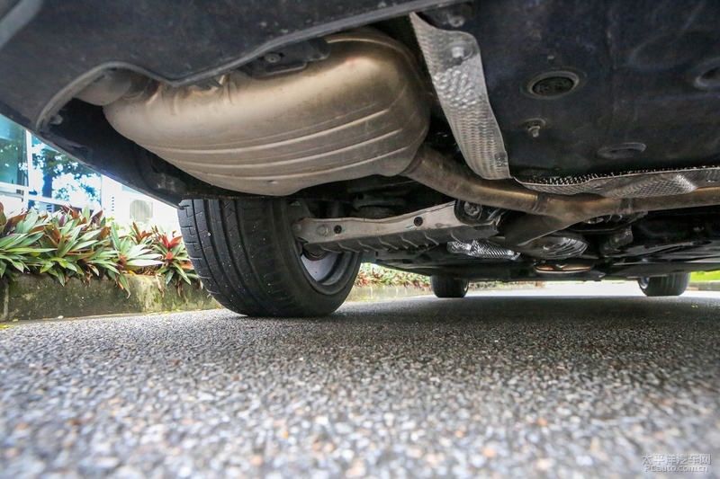 一鸣惊人鉴定,奥迪a4l45tfsi臻选动感型第一视角