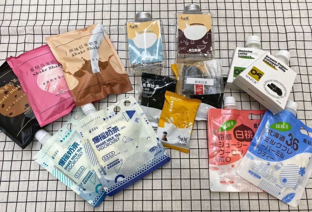 品尝10款奶茶,网红手摇奶茶都有什么口味
