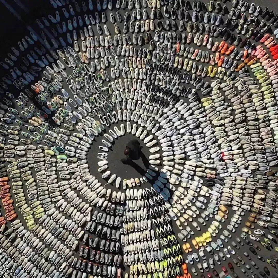 1.7亿买豪宅只为放球鞋？她说：老娘买鞋的快乐只有3秒