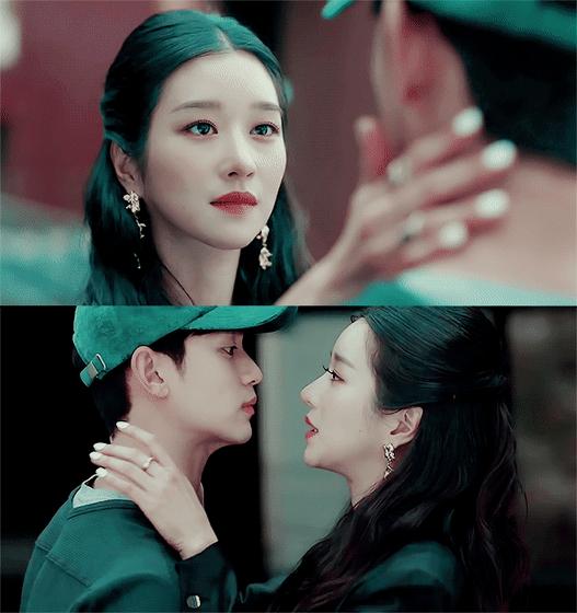 徐睿知倒钩眼线妆,金秀贤徐睿知魔女作品