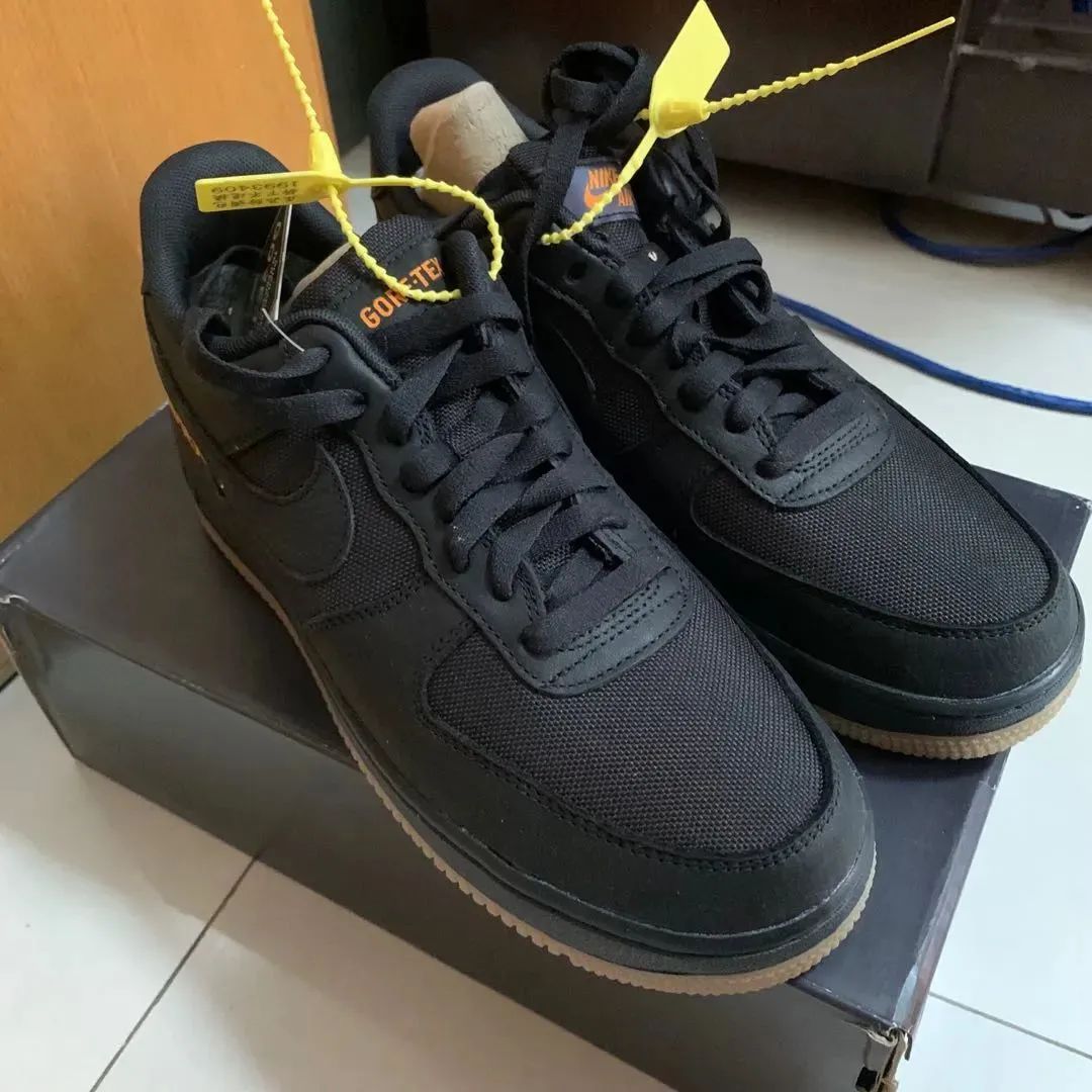 kiko鑱斿悕asics鍒濅唬,nikexasics