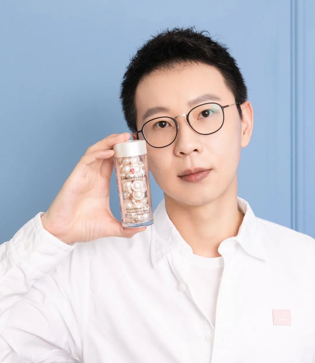 比起「拍一拍」，成年人明明更想要「啵啵」啊