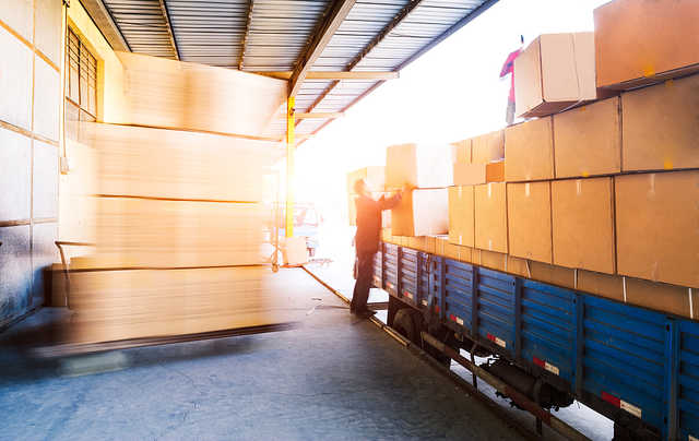 团购便宜50%，群主说我去官方渠道买就是傻