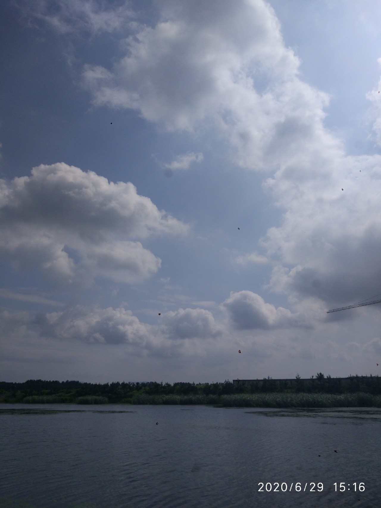 春季雨后初晴钓鱼钓深还是钓浅,雨后钓鱼情况