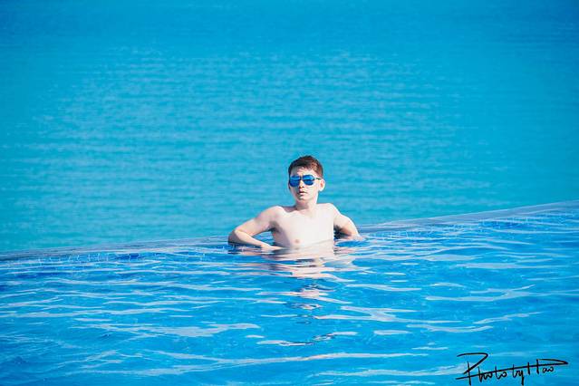 涓変簹椋炶秺鍏夊勾,涓変簹鐩涘鏃跺厜