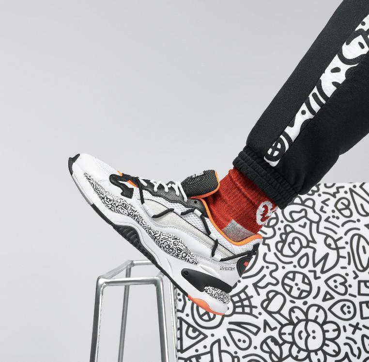 puma新款涂鸦红蓝两个配色,puma新出的联名