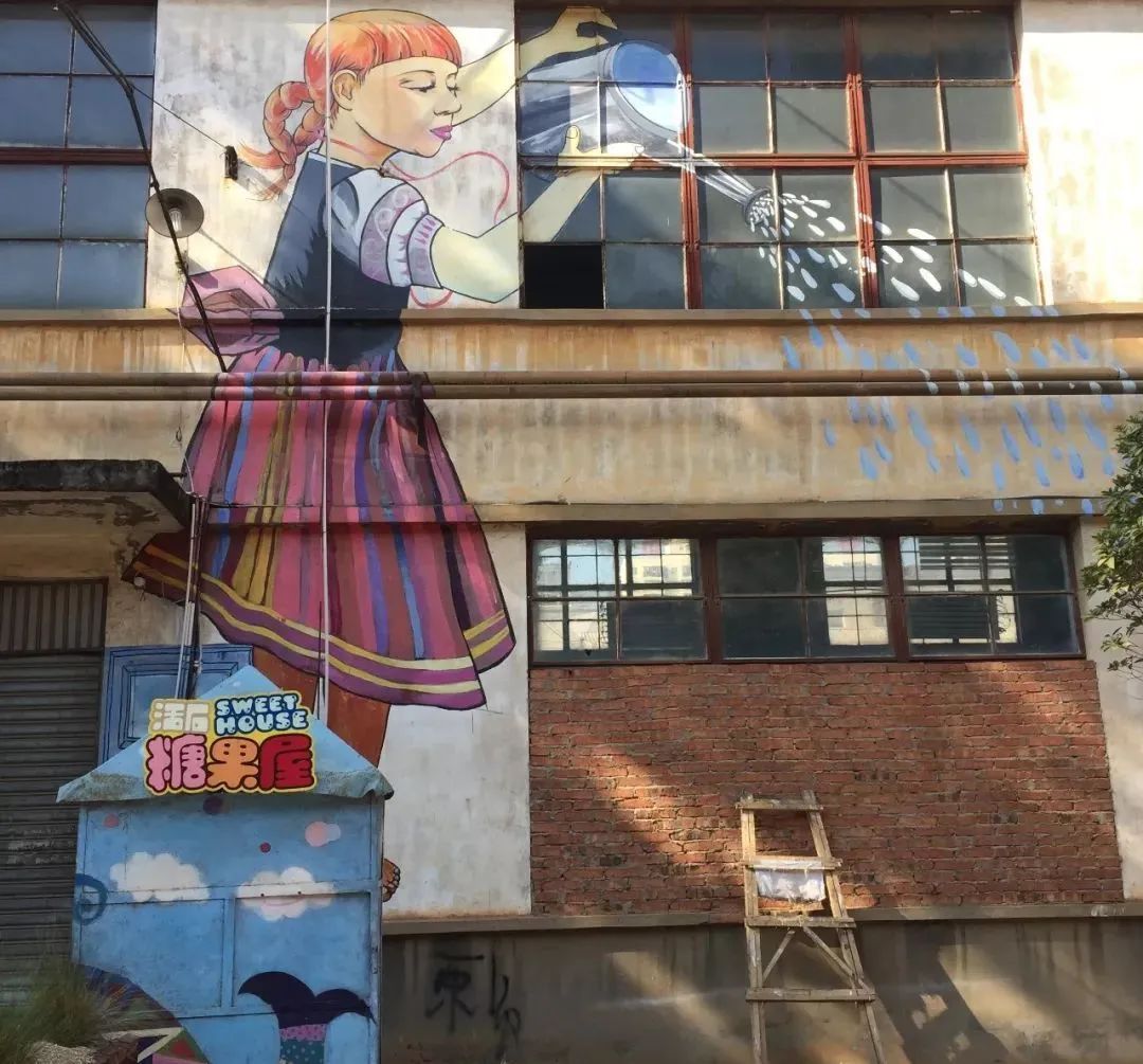 昆明具有历史文化的街区,昆明街头的文化