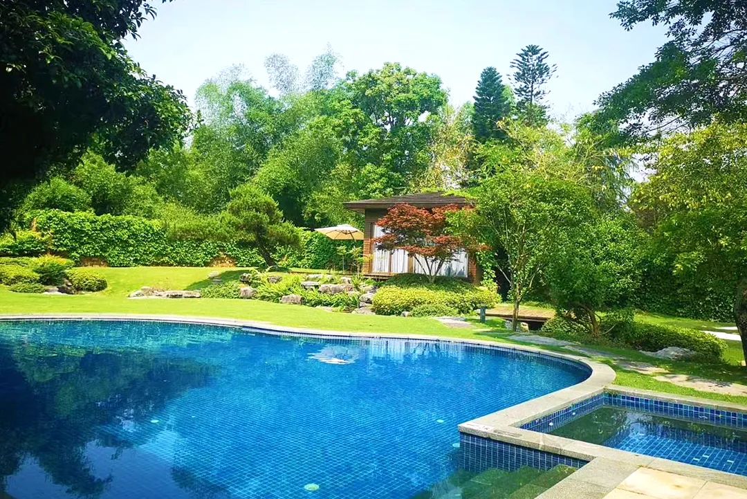 比买一送一还划算，全年不涨价！享山水画里329㎡双卧别墅，玩皮划艇漂流