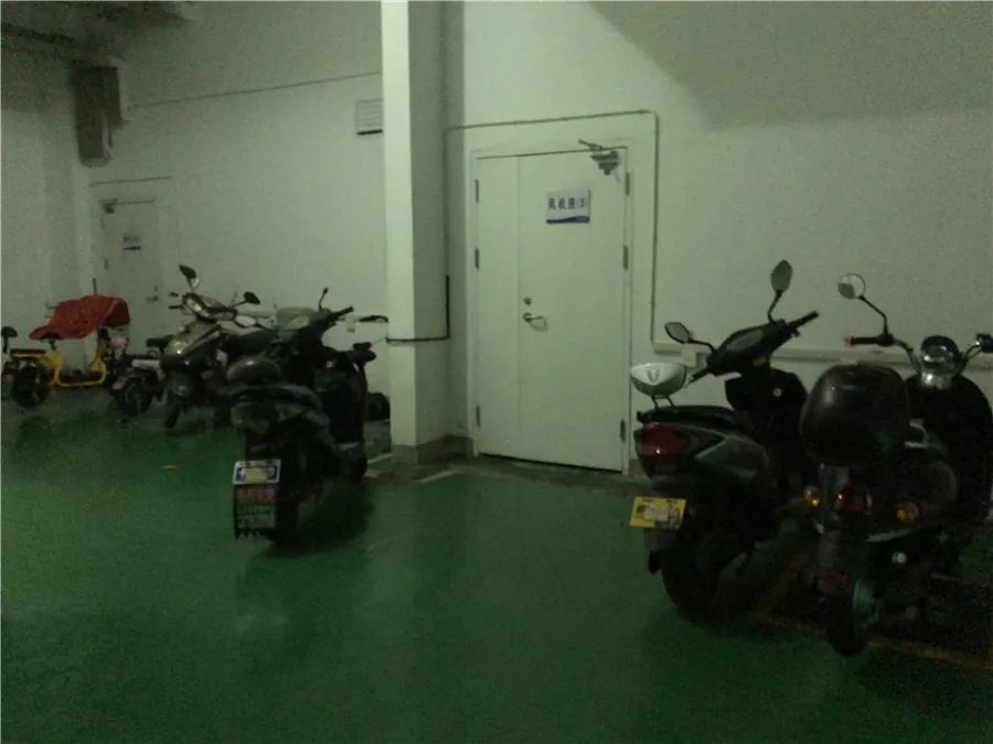 两年房价涨1100卖出赚多少,两年涨20万的房子