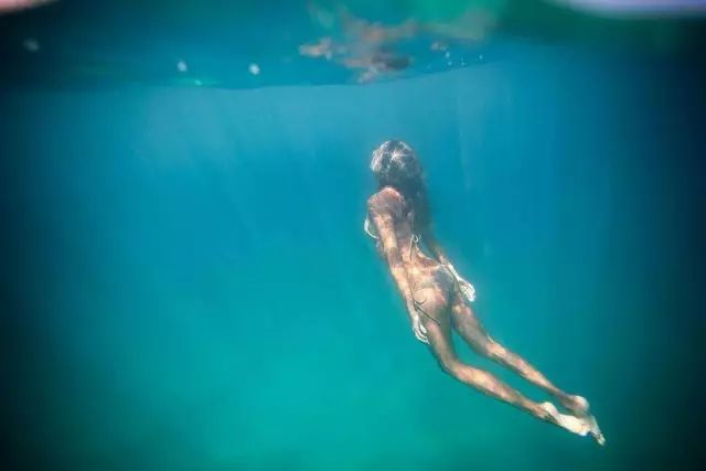 夏季跑步怎么防蚊虫,夏季热天跑步应该怎么训练