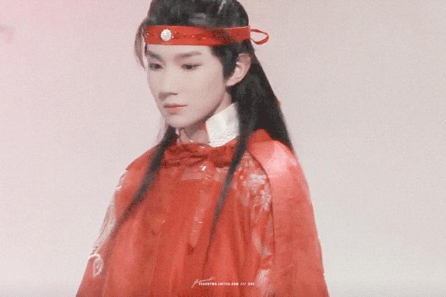 鐖辫眴灞婄殑cosplay,鐖辫眴瓒呰繕鍘焎os