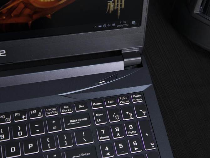 硬核机甲风,神舟战神z8-b4电竞版游戏测评